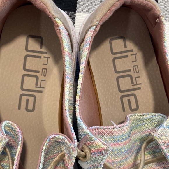 Hey Dudes! - Picture 6 of 7